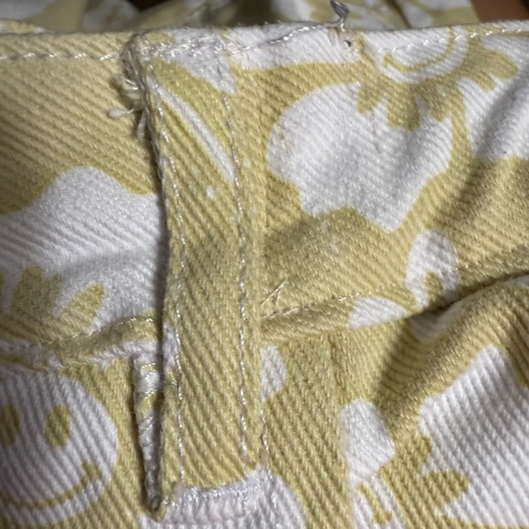 Holiday The Label High Waisted Print Denim Pants - Picture 14 of 14